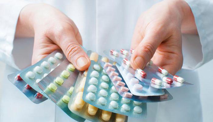 температура 38 и болит горло чем лечить