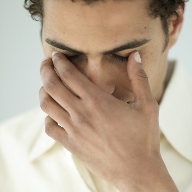 Голова болит когда водишь глазами